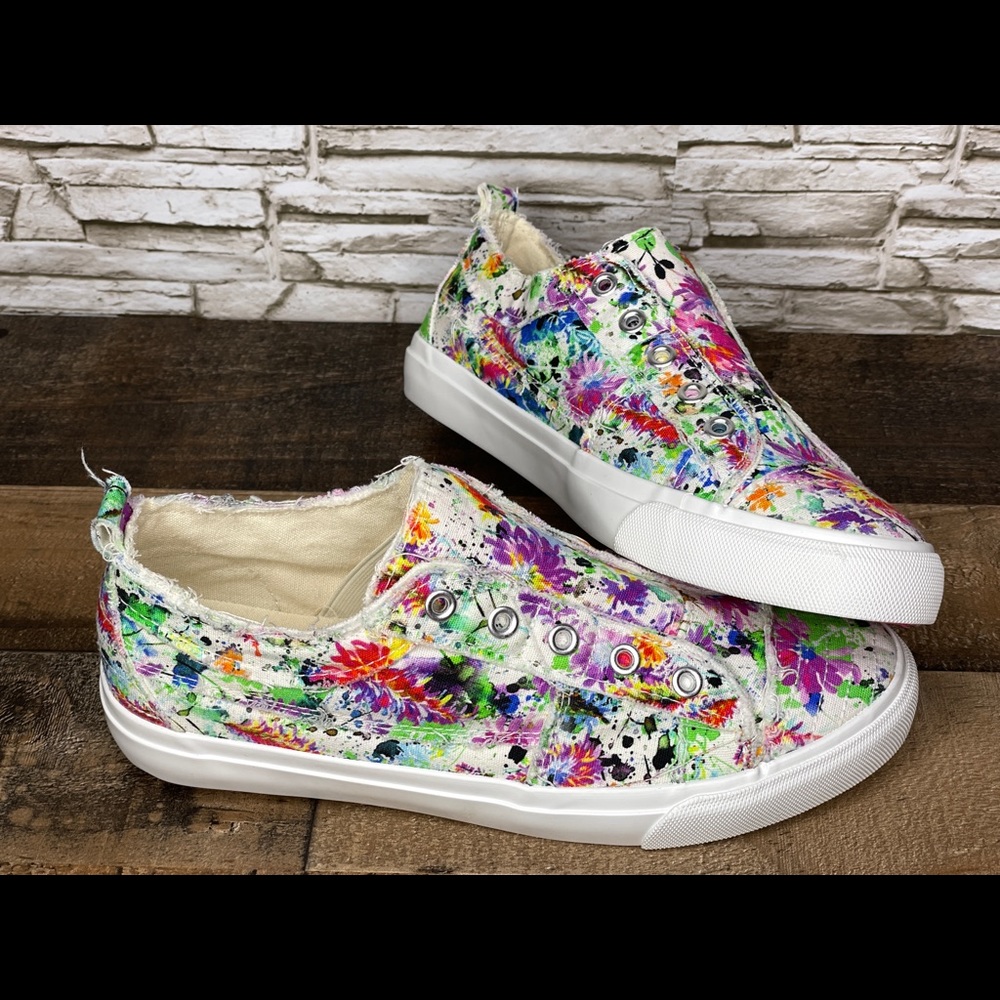 Corky’s Floral Sneaksers